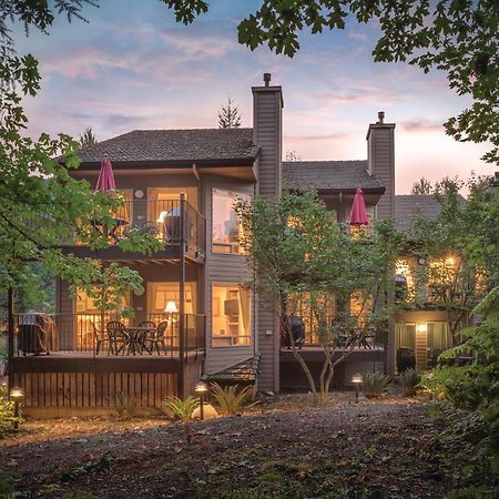 Welches Whispering Woods Resort מראה חיצוני תמונה