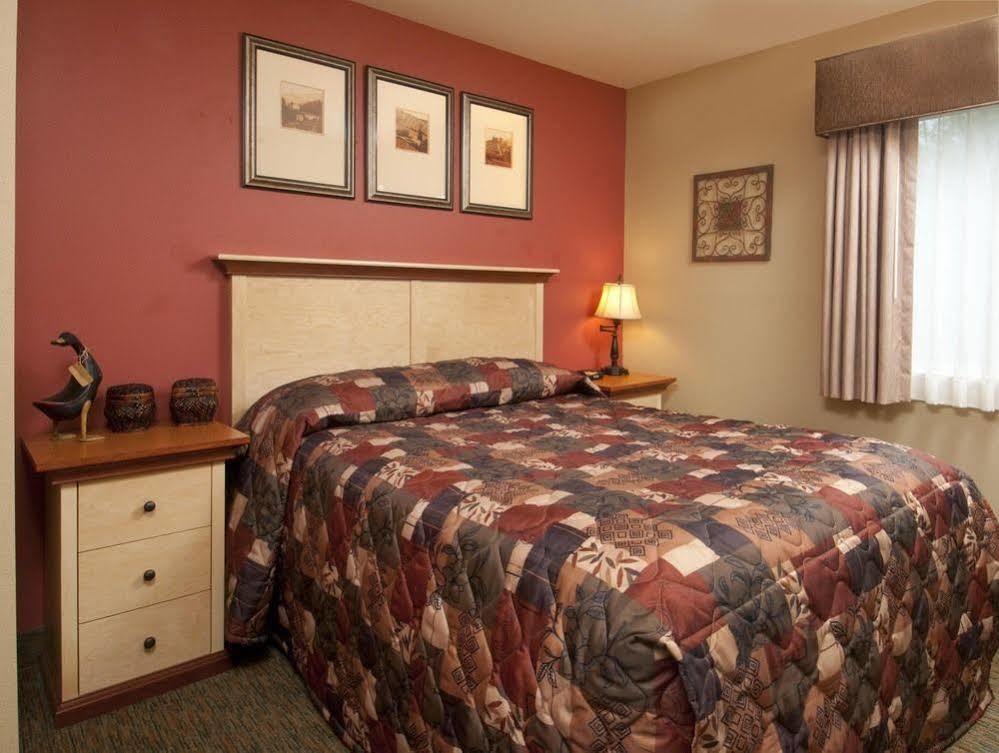 Welches Whispering Woods Resort מראה חיצוני תמונה